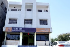 Hotel Status Inn, Beed