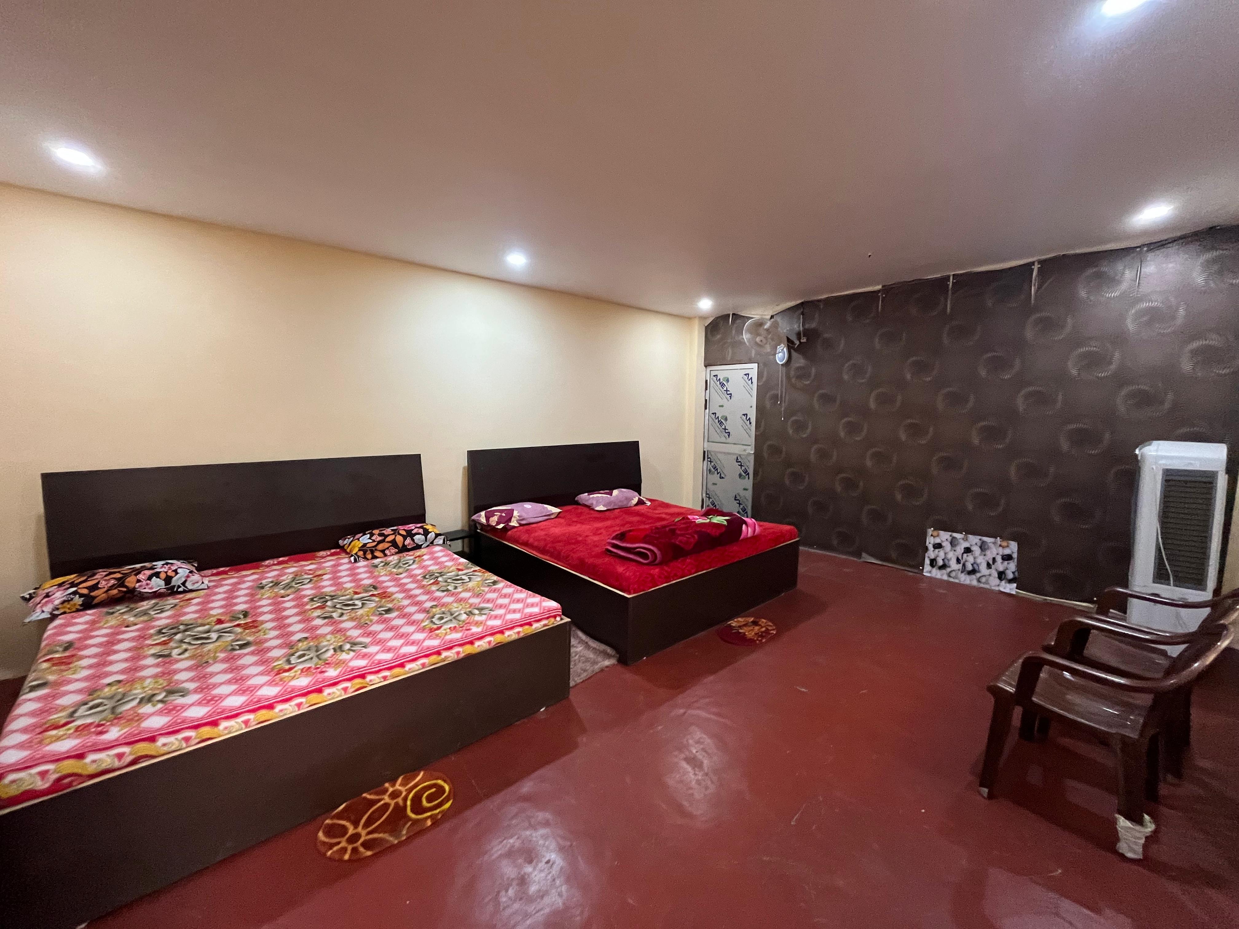 Suneeta guest house - Tap to explore photos