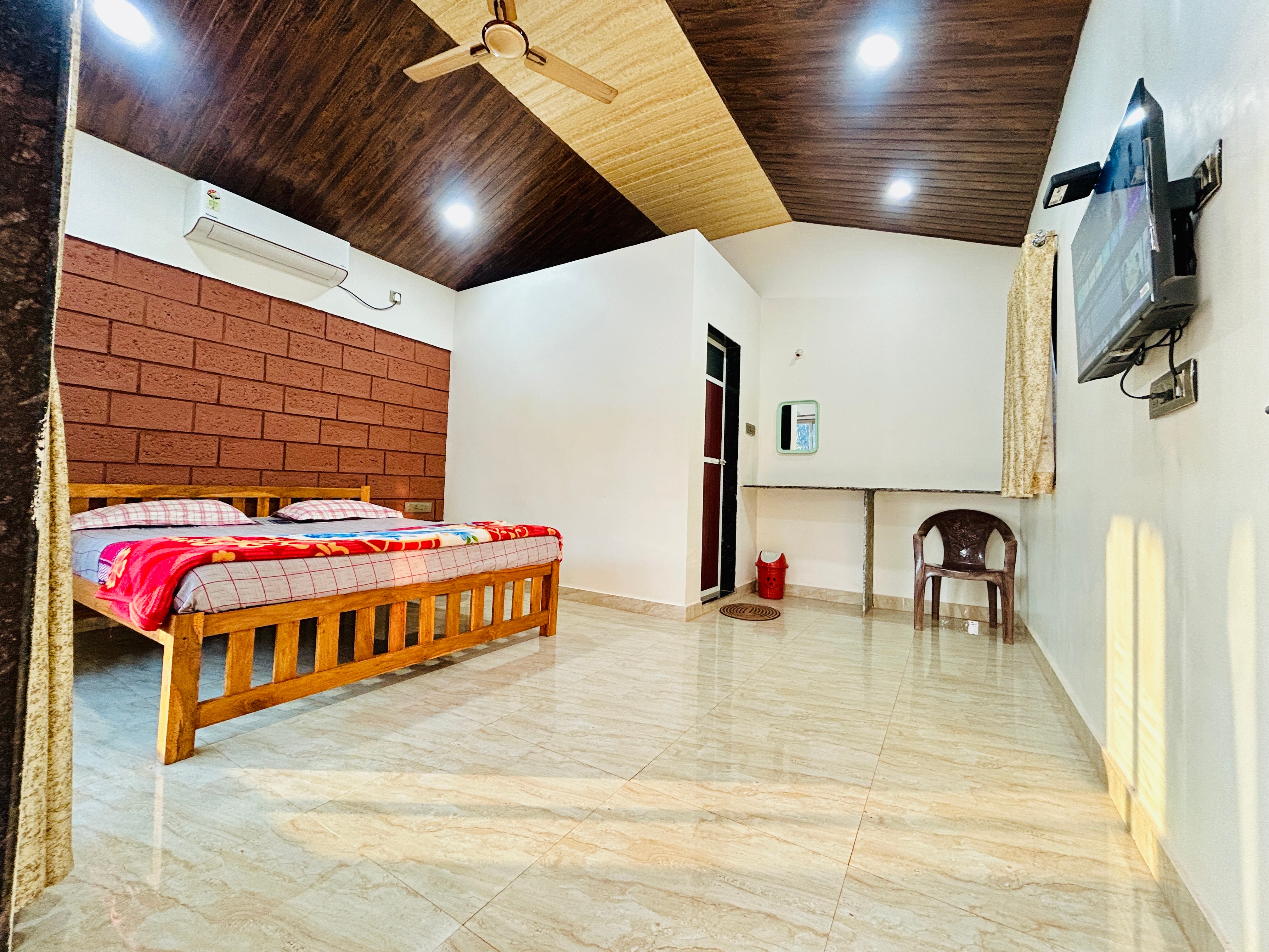 ac deluxe room no 2 1