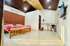 Brahmand cottage, Dapoli