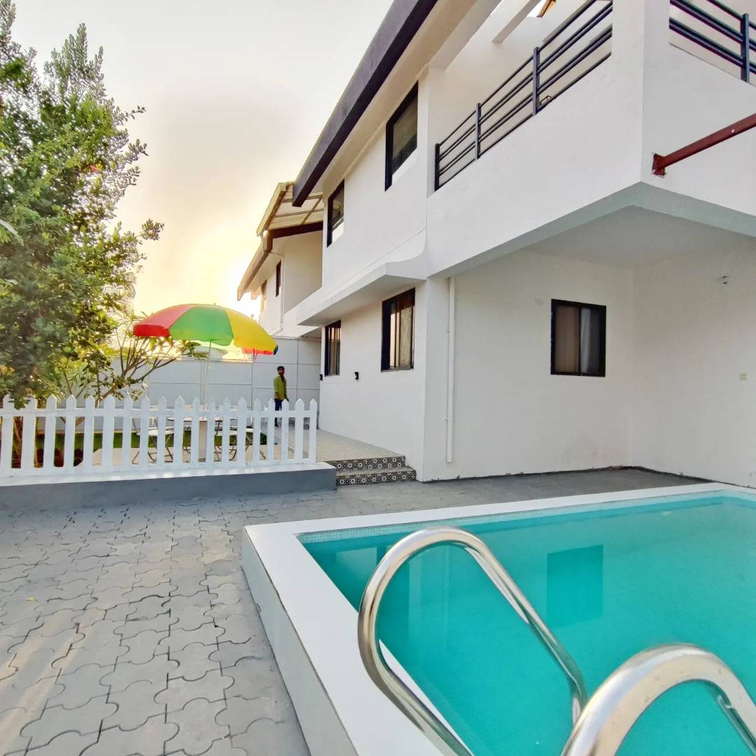 Littlewwoods Villa Jasmine I (3BHK) - Tap to explore photos