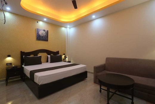 Hotel O M.C Residency