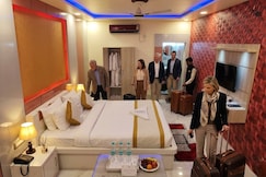 Hotel Gokul Raj, Madhubani