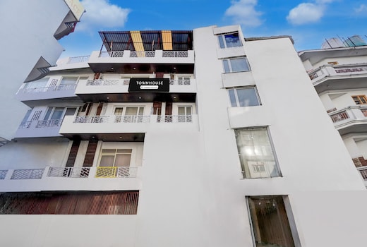 Townhouse Railway Road Katra Formerly The Amro