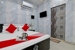 Hotel O You & Me, Delhi