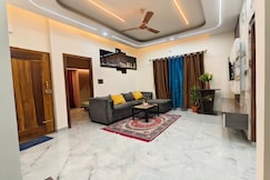 Tranquil service apartmet, Chikmagalur