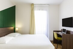 Aparthotel Adagio Access Carrieres-sous-Poissy, Val-d'Oise