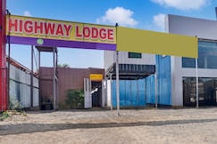Hotel O Highway Lodge, Pune