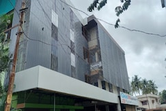 HAQANI TOURIST HOME, Palakkad