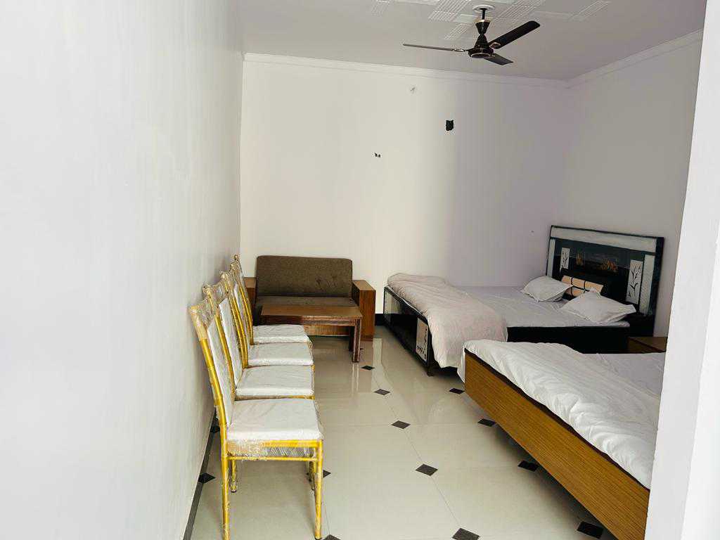 Hotel O Ridheshwar Palace - Tap to explore photos