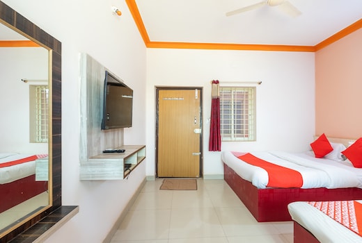 Hotel O Sri Sai Samrat Lodge