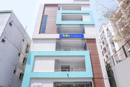 FabHotel Serenity - Nr AIG Hospital, Gachibowli