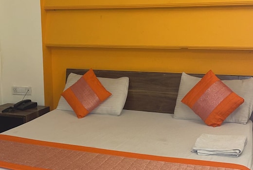 Abhi Residency Couple Friendly Hotel By Airy