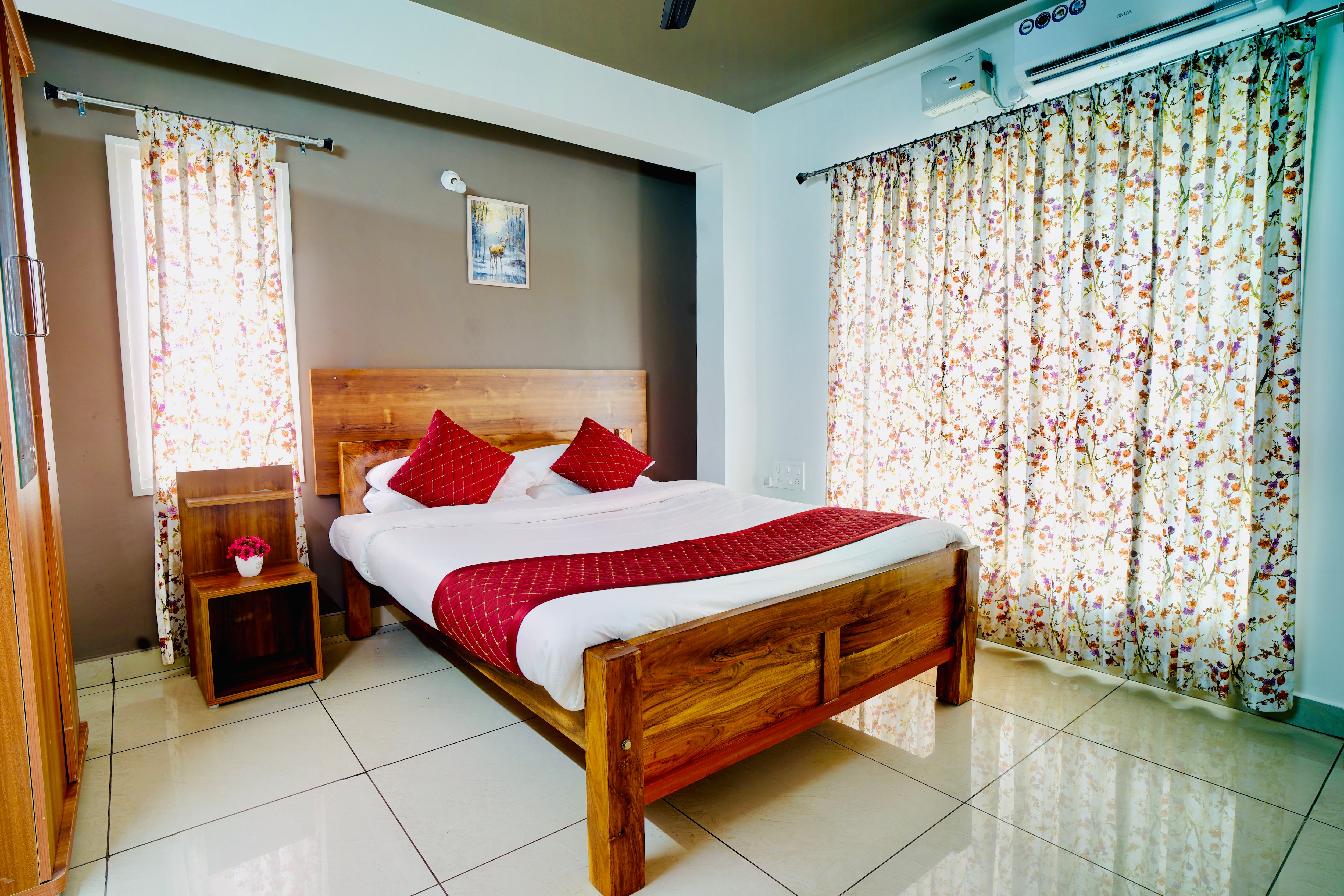ELITE ENCLAVE - 2BHK LUXURY SERVICED APARTMENTS - Tap to explore photos