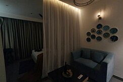 Stay Royal Stay Avika Super Nova Spira, Noida
