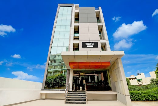 Super Hotel O Taj Nagri Near Taj Mahal East Gate formerly Riviera
