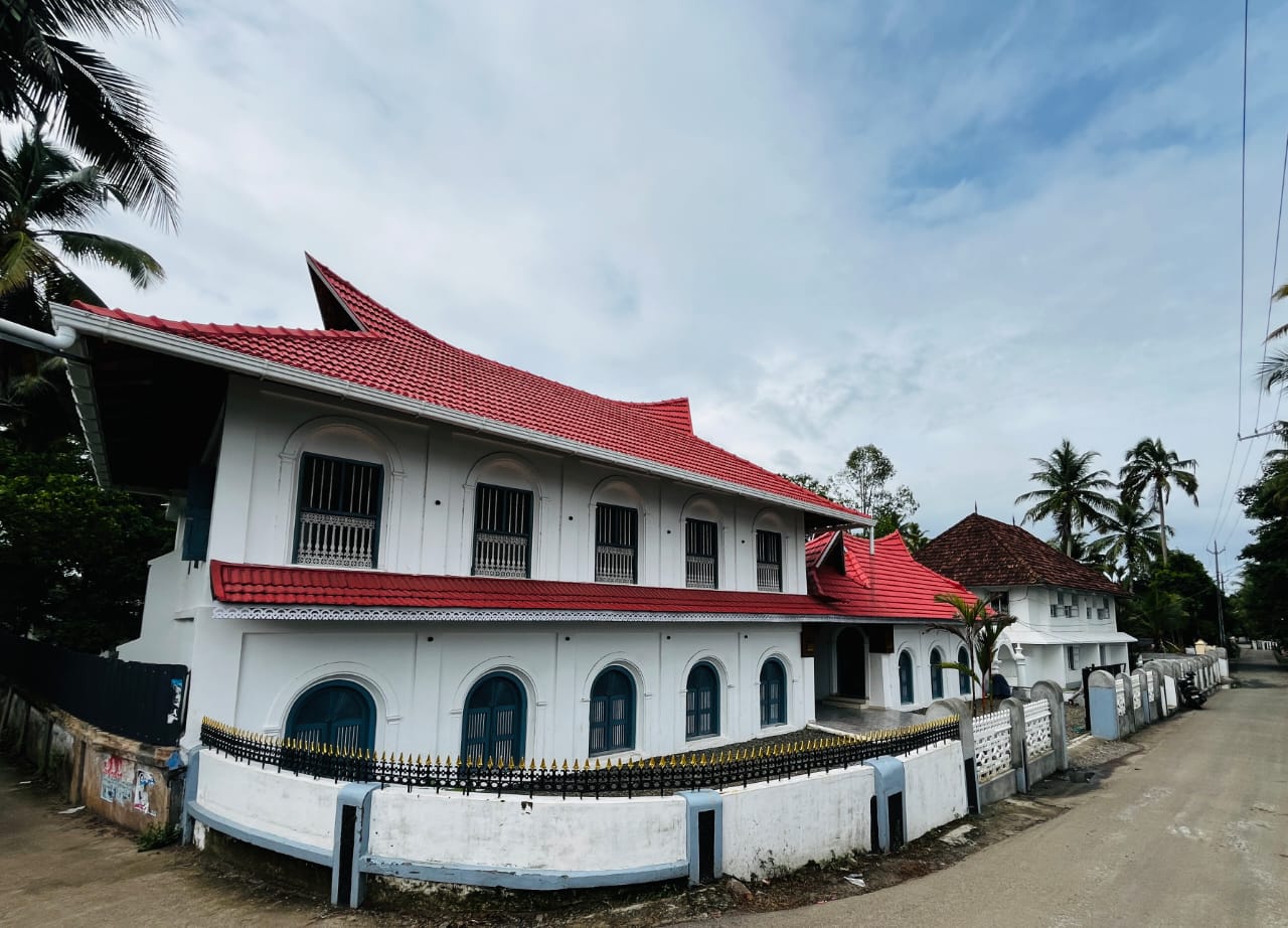 Kuttanad Kayak Villa by LexStays - Tap to explore photos