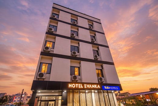FabHotel Evanka