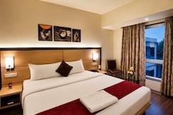 Hotel South Coast, Panvel