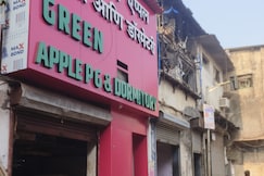Green Apple P G And Dormitory, Mumbai