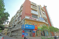 PARAS PALACE, Ahmedabad