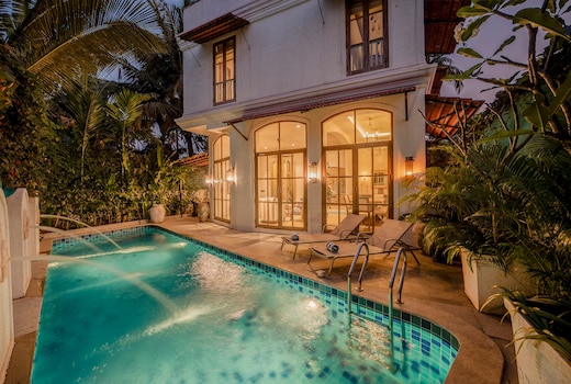 Lindsay Manor Casa Malaga Pool Designer Villa