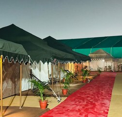 Luxury Tents