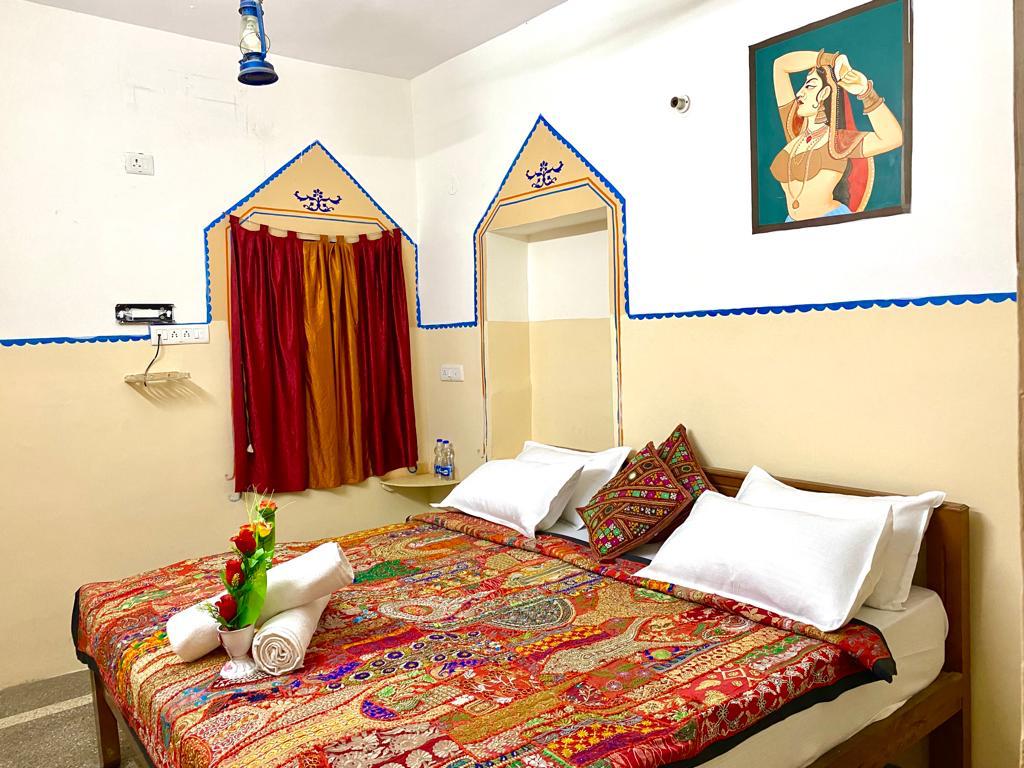 Hotel Sandstone Villa Jaisalmer - Tap to explore photos