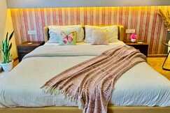 Blush Studio - Couple & Workation Friendly, Gurgaon