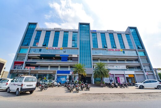 FabHotel Bliss - Inside Suryam Trade Centre
