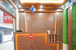 Hotel O Flagship Hotel Royal Galaxy, Noida