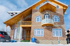 The Cherry Woods, Gulmarg