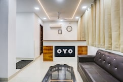 SPOT ON Heaven Stay, Meerut