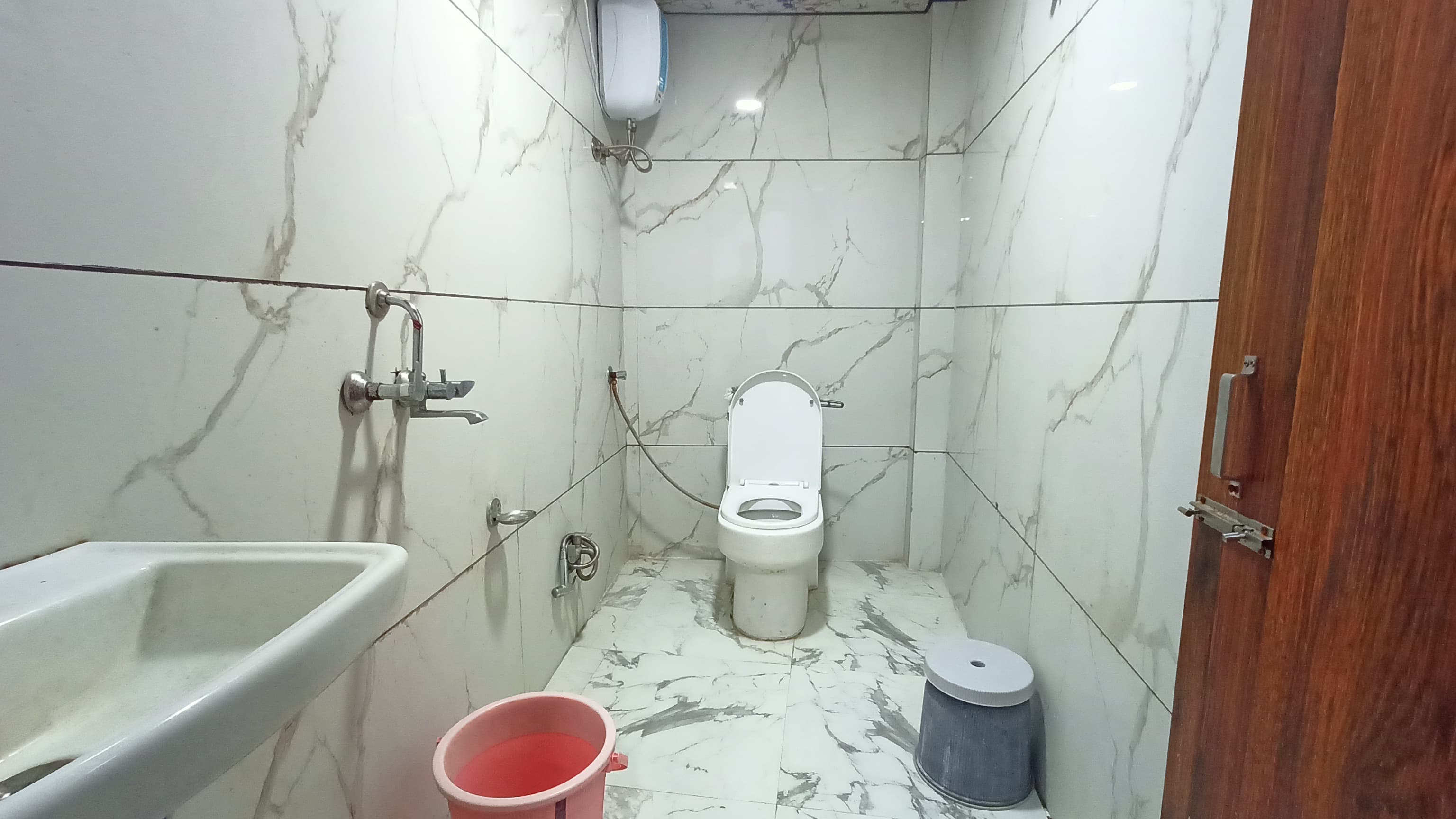 Hotel Anmol Palace - Tap to explore photos