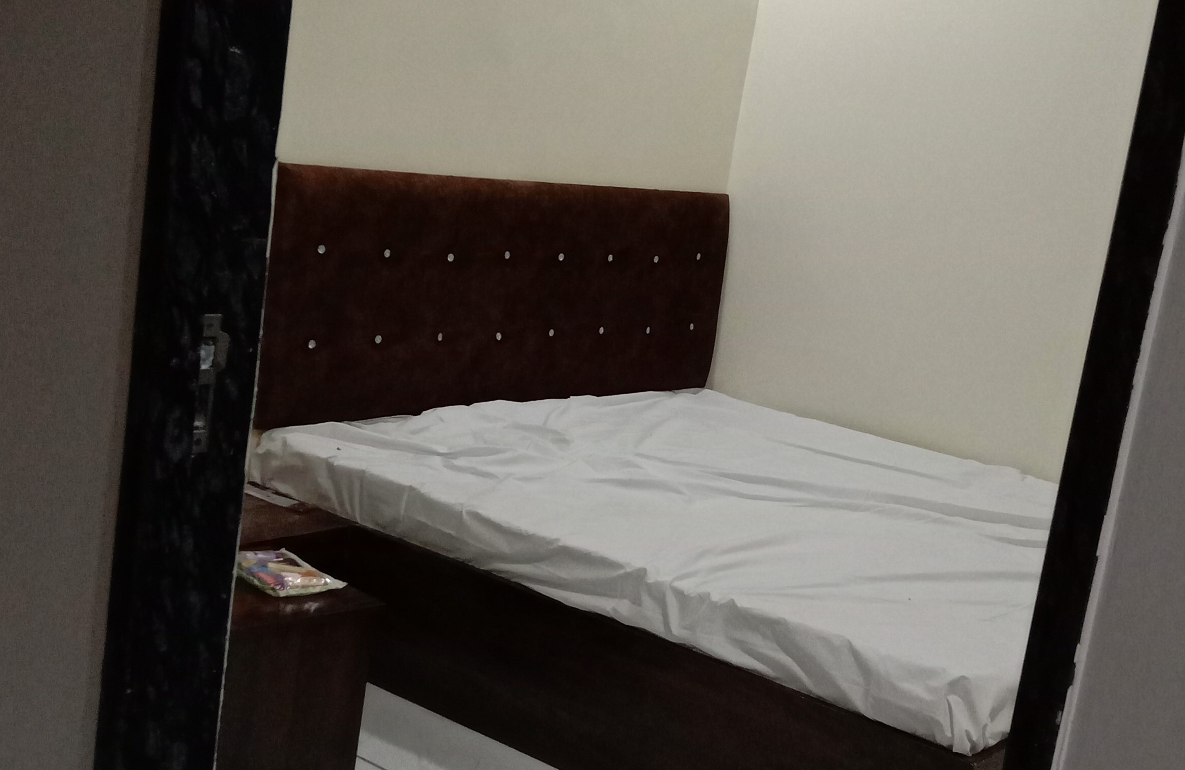 Hotel Jyotikalash - Tap to explore photos