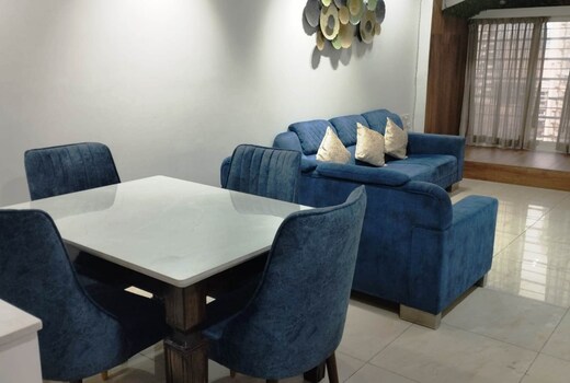 Zenith Shared Apartments in 2BHK Prabhadevi