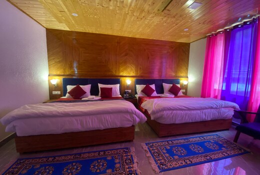 Hotel Ashirwad- 700 Mtrs From Temple