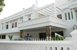 KALLADA HOTELS - Tap to explore photos