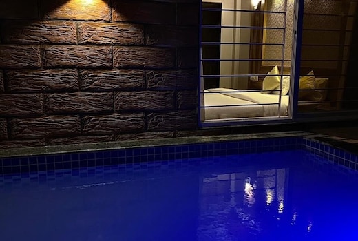 2 BHK MOUNT Cottage Supreme PRIVATE POOL