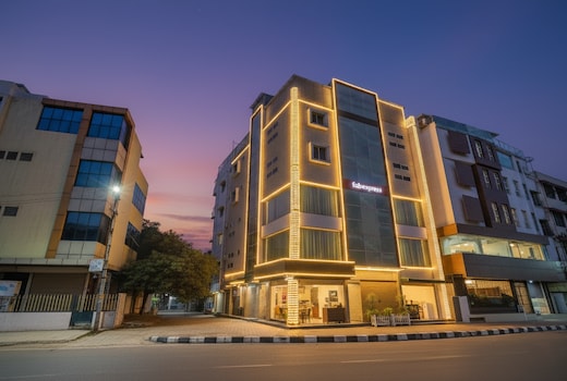 FabExpress Kings Suites HRBR Layout - Nr. Manyata Tech Park