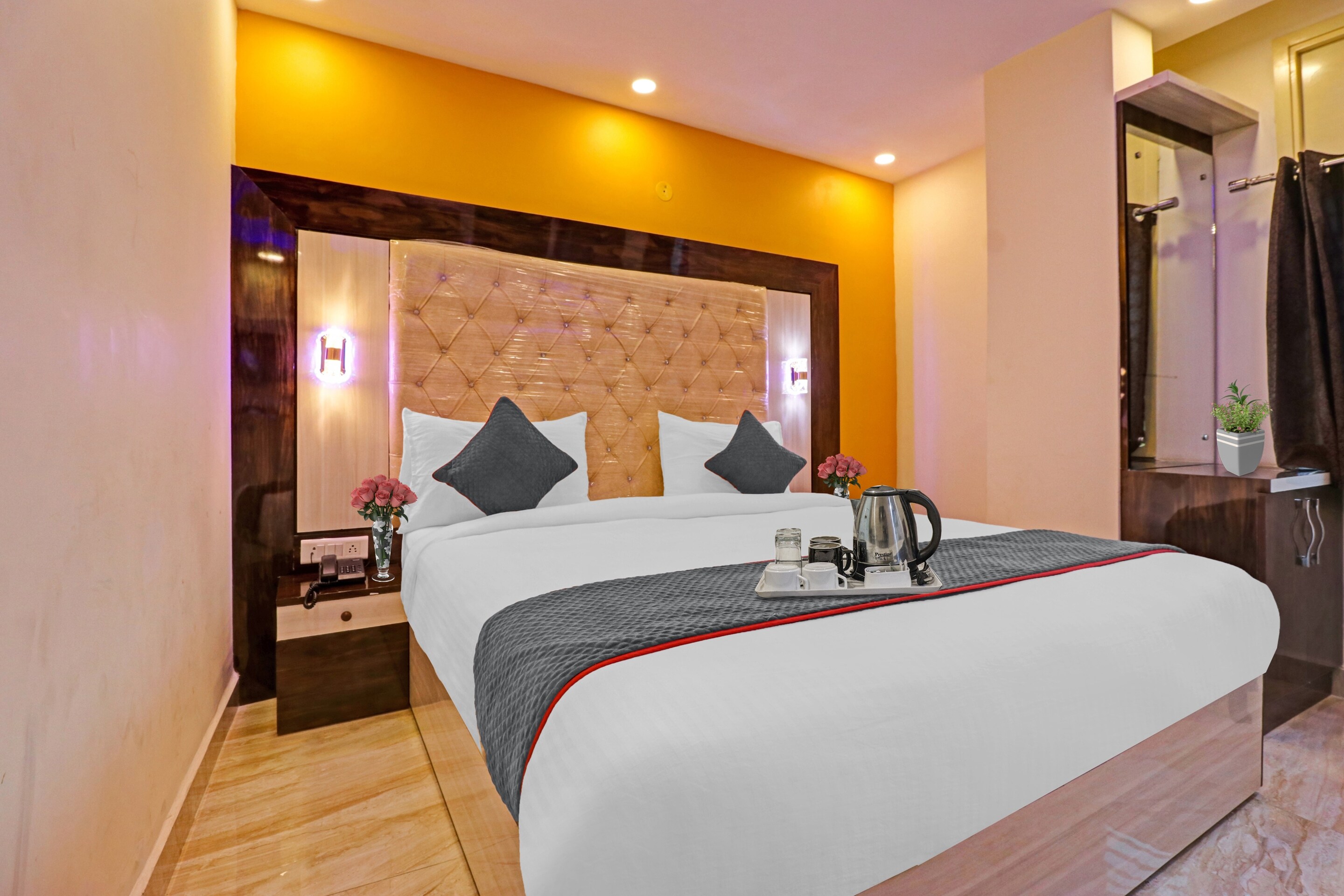 Hotel O Yadav Residency - Tap to explore photos