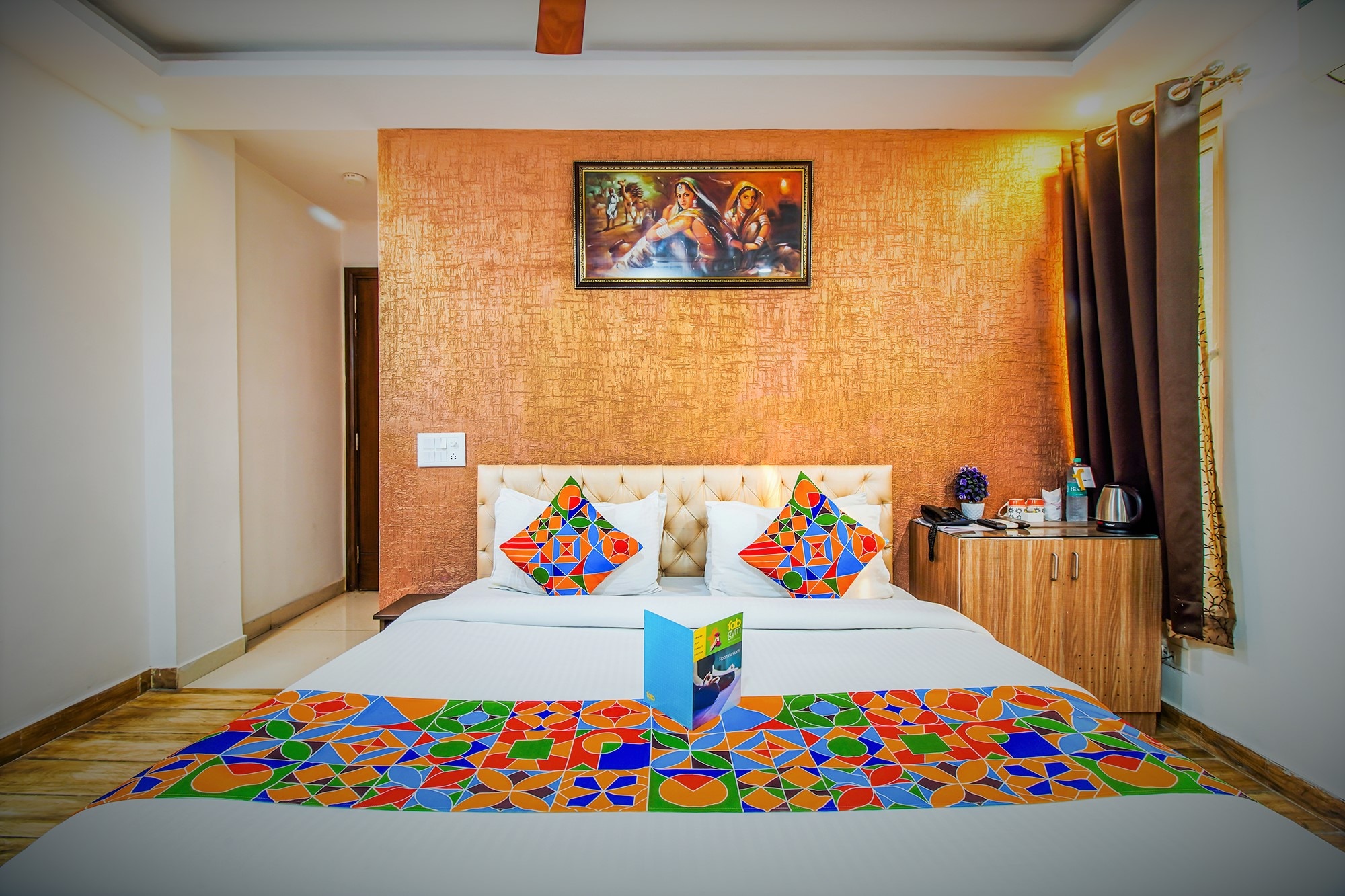 FabHotel A 97 - Tap to explore photos