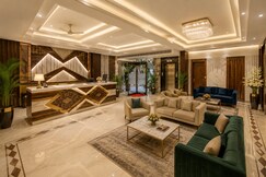 Hotel Star Villa- 1 Minute from NDLS Station, Delhi