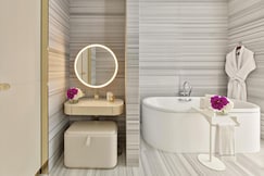 Fairmont Doha, Doha