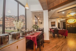 Hotel Comfort Residency Darjeeling with Mountain View, Darjeeling