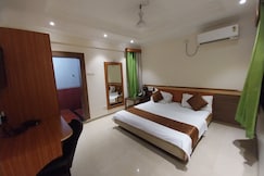 Hotel Om Park, Shirdi