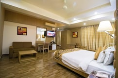 Nanda Comfort In, Mundra