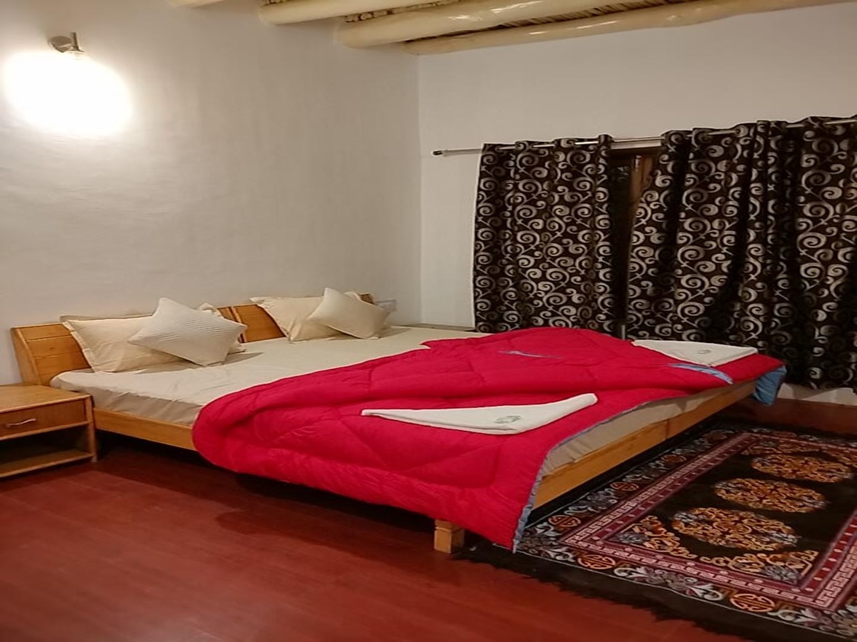 Nangsal Manipa Residency - Tap to explore photos