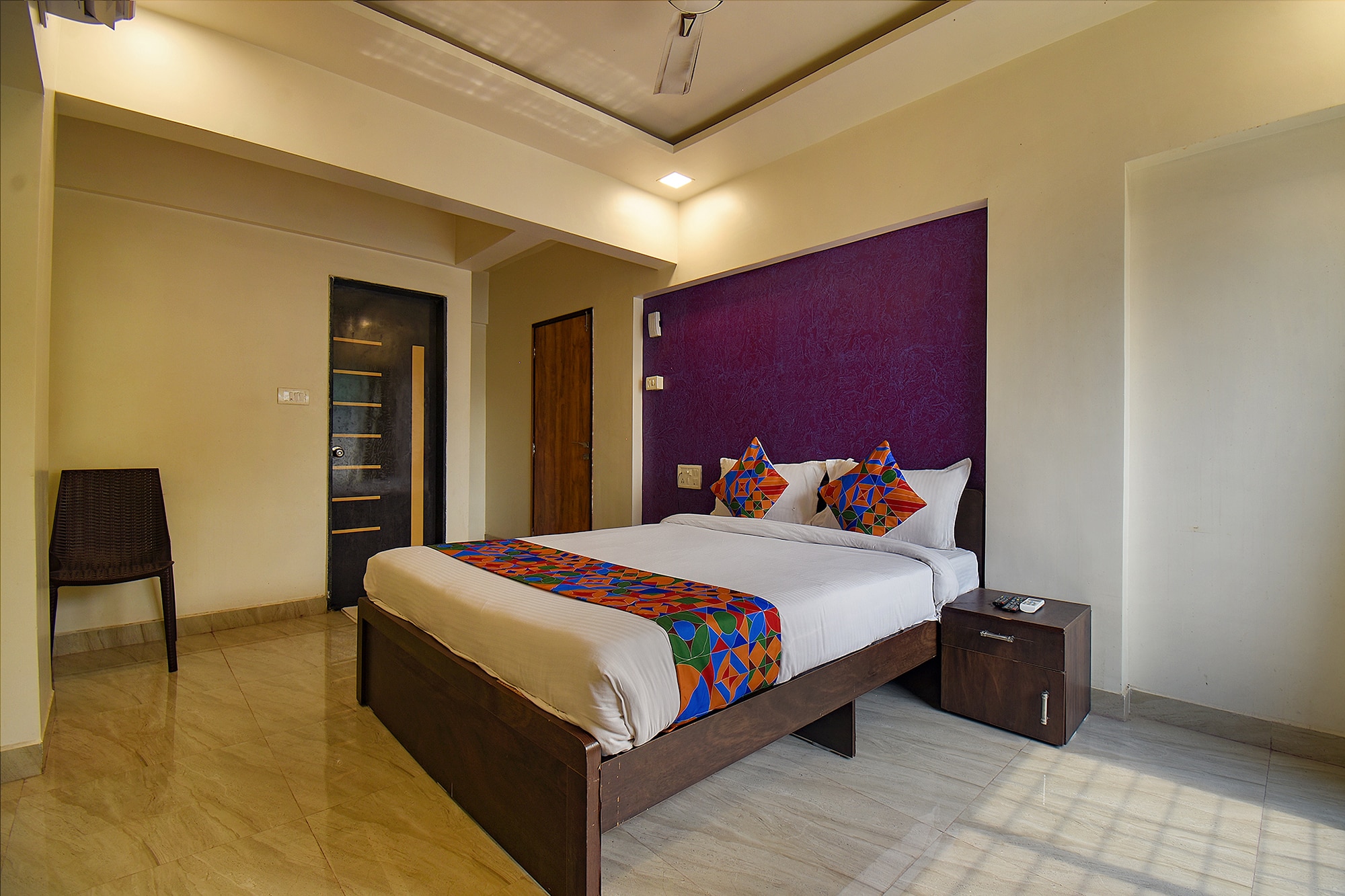 FabHotel MS Hospitality - Nr. Shri Gurudev Datta Mandir - Tap to explore photos