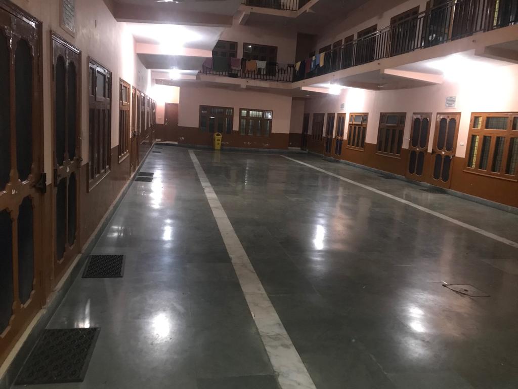 Parmarth Ashram - Tap to explore photos